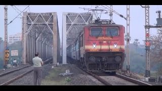 Dusk amp Late Evening Trains Adventure at Ulhas River Bridge Diva  Vasai Road Central Railway [upl. by Oiznun]