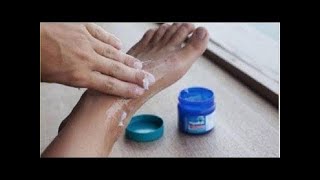 Elle applique Vicks Vaporub sur ses pieds avant de dormir Quand vous saurez la raison vous allez [upl. by Riddle146]