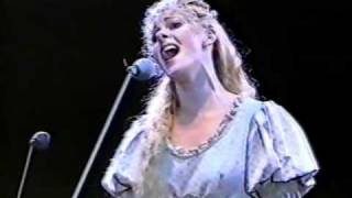 I Dreamed A Dream LesMis in Concert 1997  Ruthie Henshall [upl. by Lagas]