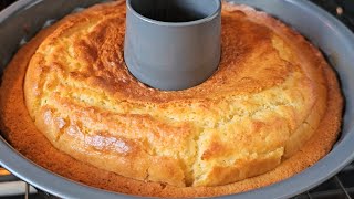 Gâteau en 5 minutes  Le gâteau italien qui fond dans la bouche  Savoureux et très simple [upl. by Atinna]