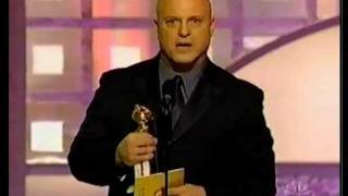 Golden Globe 2002 Michael Chiklis The Shield [upl. by Ardella]