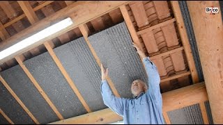 Isoler facilement la soustoiture avec des panneaux de polystyrène  Tuto bricolage avec Robert [upl. by Israeli221]