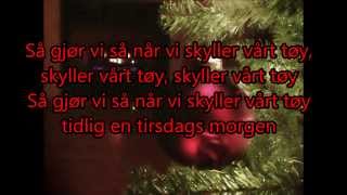 Norwegian Christmas Song quotSå går vi rundt om en enebærbuskquot [upl. by Nahrut]