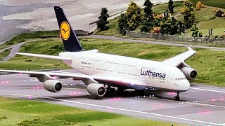 🔥 Worlds BIGGEST MINIATUR AIRPORT 187 with FLYING PLANES ✈️ Miniatur Wunderland [upl. by Rowley379]