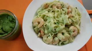 Tagliatelle aux pesto [upl. by Htabazile]