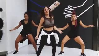 Sim ou Não Anitta Coreografia Oficial [upl. by Gautious]