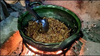 Preparación de ricos Chapulines Oaxaqueños con tía Rufina [upl. by Neitsirk118]