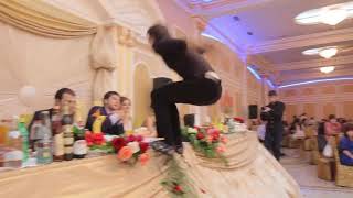 Лезгинка на Дагестанской свадьбе Махачкала lezginka2019 weddingdance лезгинка [upl. by Sitto]