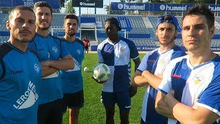 LA ÉLITE VS FUTBOLISTAS PROFESIONALES  Retos de fútbol [upl. by Kubis]