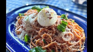 Pâtes tomate pancetta et burrata en duo mère fils [upl. by Enelcaj784]