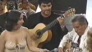 Tio Lalo Parra y Familia  LA NEGRITA  Viva el Lunes Canal 13 Chile 1999 [upl. by Jepson616]