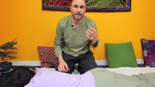 How to give a Shiatsu massage  Lesson 1 Intro to Shiatsu [upl. by Marinna566]