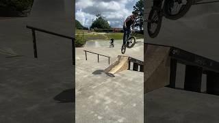 Jadion crushed this MASSIVE 180 at the Rowan roast 🔥 ridebmx 180 bmx bmx4ever bike skatepark [upl. by Lajet715]