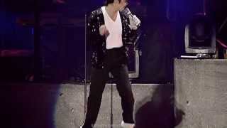 Michael Jackson  Billie Jean  Live Munich 1997 Widescreen HD [upl. by Yeslah]