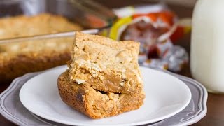 THICK AND CHEWY WHITE CHOCOLATE PEANUT BUTTER BLONDIES [upl. by Idnac]