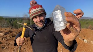 Finding BIG Quartz Crystals In Arkansas [upl. by Uolyram]