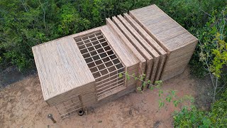 Bushcraft Building AHouse Use Bamboo Bed Inside [upl. by Tivad400]