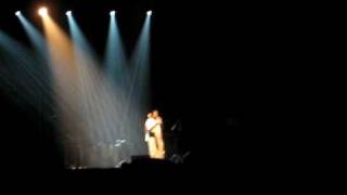 Asha Bhosle Live In Concert  Naam Gum Jayega  Incredibles [upl. by Enitsirhc]