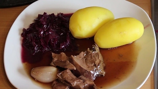 Dutch Oven Rehkeule in PortweinAhornsirup Sauce mit fruchtigem Portwein Rotkohl [upl. by Odey501]