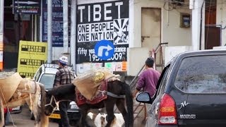 Le Tibet intérieur  Documentaire sur lexil tibétain [upl. by Pouncey542]