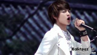 Fancam 110528 Minho  ucfer  Walking Festival [upl. by Postman]