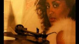 Lonnie Liston Smith  Phyllis Hyman  OBSESSION  mv 1990 [upl. by Eey]