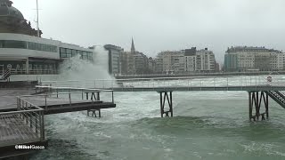 Olas en Donostia  Waves in Donosti Basque Country [upl. by Osber]