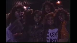 Lakeridge High School Pacers Crowd amp Cheerleaders 1987 Homecoming Football Game vs Rex Putnam HS [upl. by Nezah]