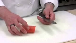 techlife How to chop vegetables and fruits safely and quickly [upl. by Eelasor707]