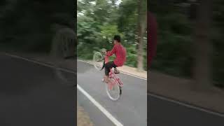 Cycle shunt youtube short video viral video cycling rider [upl. by Erbe]