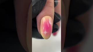 Manicura con efecto aura con los Spray Baby Boomer 💅🏽✨ neonail nails nailart summernails [upl. by Ennove454]