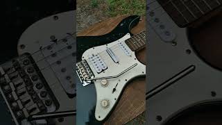 Single Coil Humbucker Pickup [upl. by Nhguav]