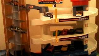 Tomica  Parking Garage  2011  Toys R Us Exclusive US Release [upl. by Natfa338]