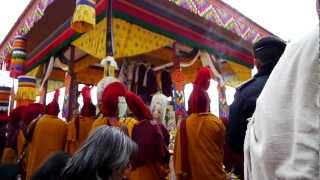 Dungse Thinley Norbu Rinpoches Kudung arrives at the Purkhang [upl. by Benjy68]