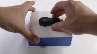 크롬캐스트 개봉기 및 리뷰 Google Chromecast Unboxing amp Review [upl. by Anerev472]