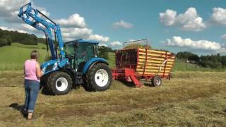 New Holland T4 mit Stoll ClassicLine CL 755 Frontlader Srautmann Ladewagen Scheibenmähwerk [upl. by Nitaf]