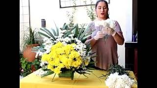 Ofrenda floral para la virgen [upl. by Nauqas11]