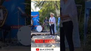 💙 Unsere Kanzlerin bekommt ein Konzert 😅 aliceweidel dergeisler afd [upl. by Selry730]