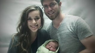 Inside Jessa Duggar Seewalds Homebirth This Is Painful [upl. by Eecrad]