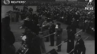 Jewish exServicemens parade past the Cenotaph 1938 [upl. by Norrab]