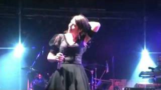 14 Cristina DAvena  I Ragazzi della Senna Live  Estragon  BO [upl. by Oniotna]