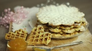 Waffeln ohne Ei Milch oder Butter  Grundrezept  Snack und Fingerfood vegan [upl. by Pasol996]