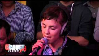 Marion amp Julie dans Entrevue   CCauet sur NRJ [upl. by Enaxor]