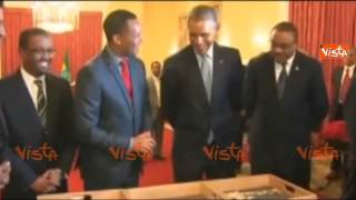 OBAMA IN ETIOPIA VISITA LUCY LANTENATO DEL GENERE UMANO [upl. by Alake]