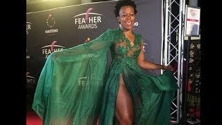 Zodwa Wabantu Walks Pless  Zodwa Wabantu Feather Awards 2017 [upl. by Ahsitniuq]