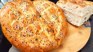 ZO MAAK JE ECHTE TURKSE PIDE TURKSE BROOD RECEPT  Ramadan Recepten [upl. by Nostaw565]