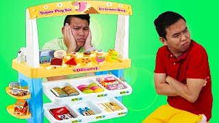 Funny Uncles amp Auntie Pretend Play w Ice Cream Shop Kids Toys [upl. by Eatnom]