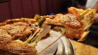 Chicago’s Famous Stuffed Deep Dish Pizza at Giordano’s near Disney Orlando Fl [upl. by Tace]