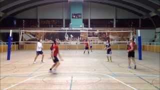 Voleibol  Ejercicio con 4 jugadores y 2 balones [upl. by Aisatsana952]