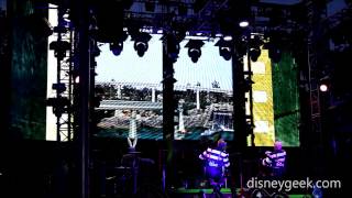 DCA Diamond Mad T Party  Tweedle Dee amp Tweedle Dum Disneyland Video [upl. by Yerbua]